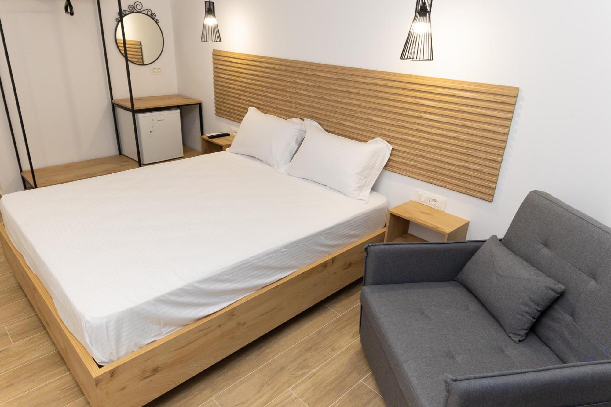 De Sol Hotel Himare Bagian luar foto